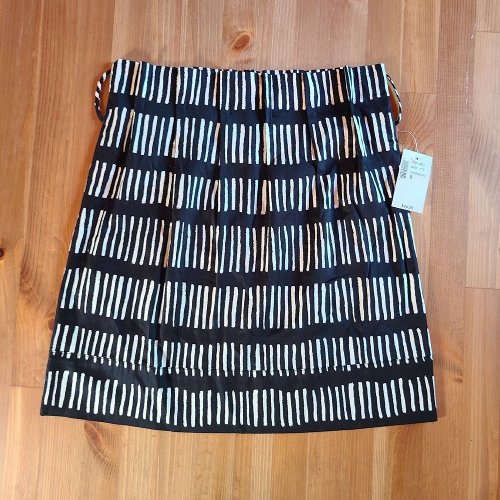 Kismet Paperbag Skirt - New w/ tags Womens' Small-Petite Zipper back